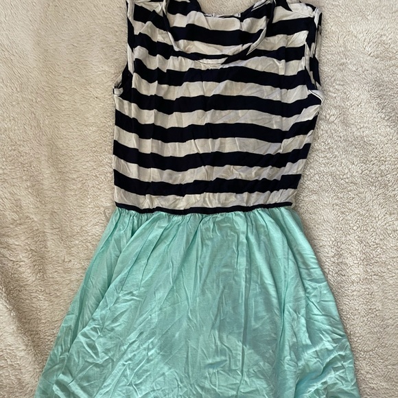 Dress - Picture 1 of 1